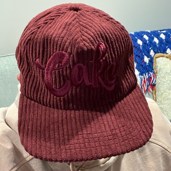Cake Custom Hat - Snapback - Picture 1 of 4